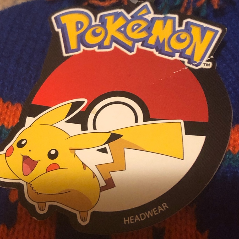 CHARMANDER STOCKING HAT - Picture 3 of 5